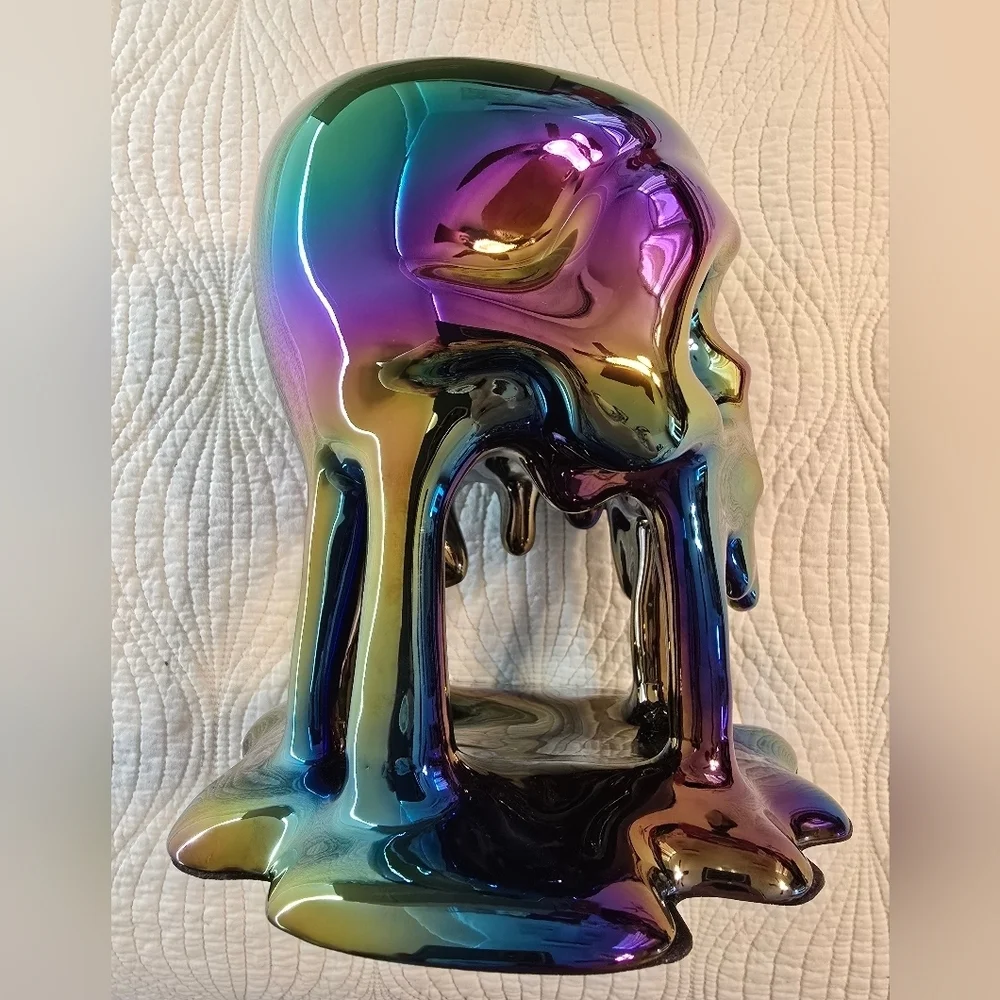 NWT 2025 Bath & Body Works Halloween Oil Slick Dripping  Skull Candle Holder